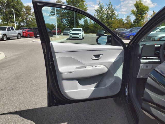 2026 Hyundai Kona SEL photo 24