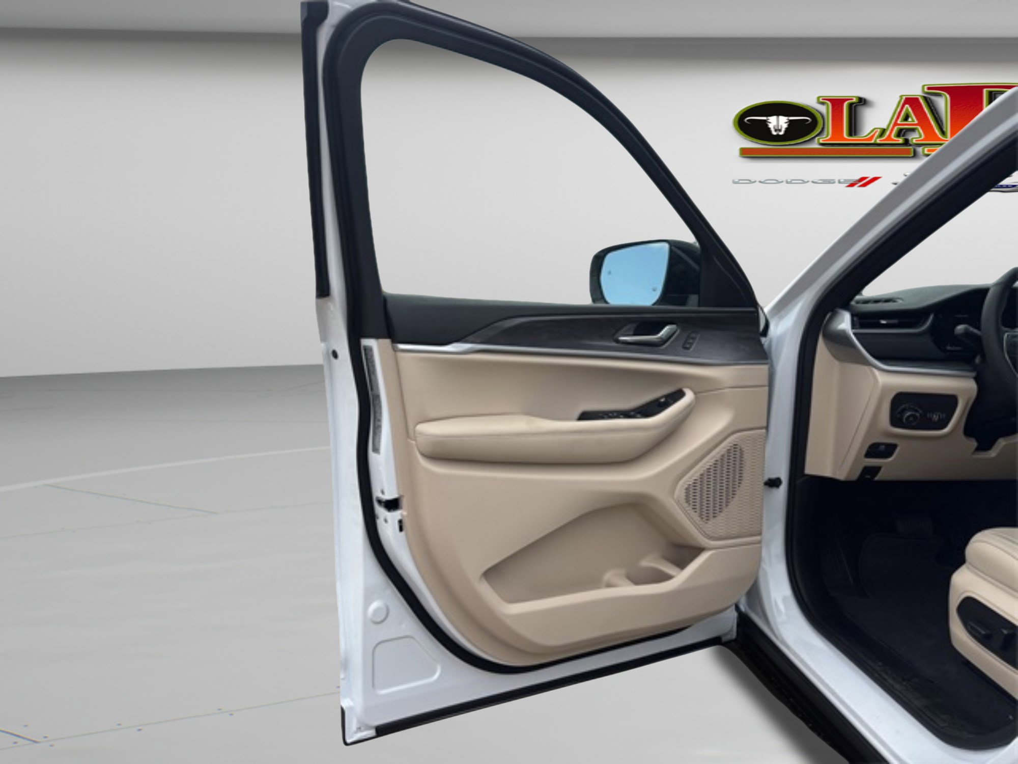 2025 Jeep Grand Cherokee Limited photo 11