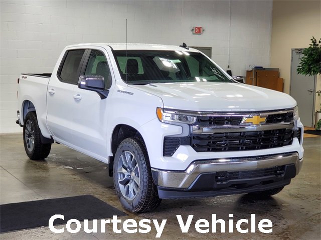 2025 Chevrolet Silverado 1500 LT photo 3