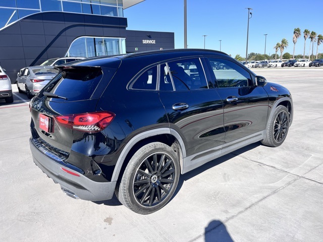 2023 Mercedes Benz GLA 250 photo 3