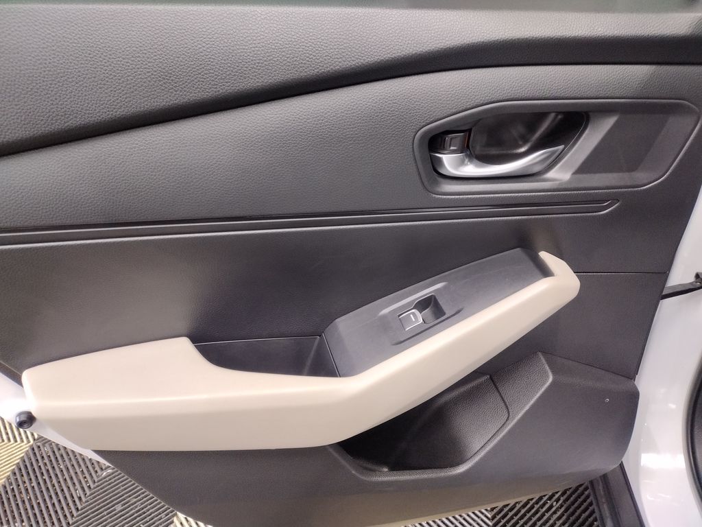 2023 Honda Accord LX photo 17