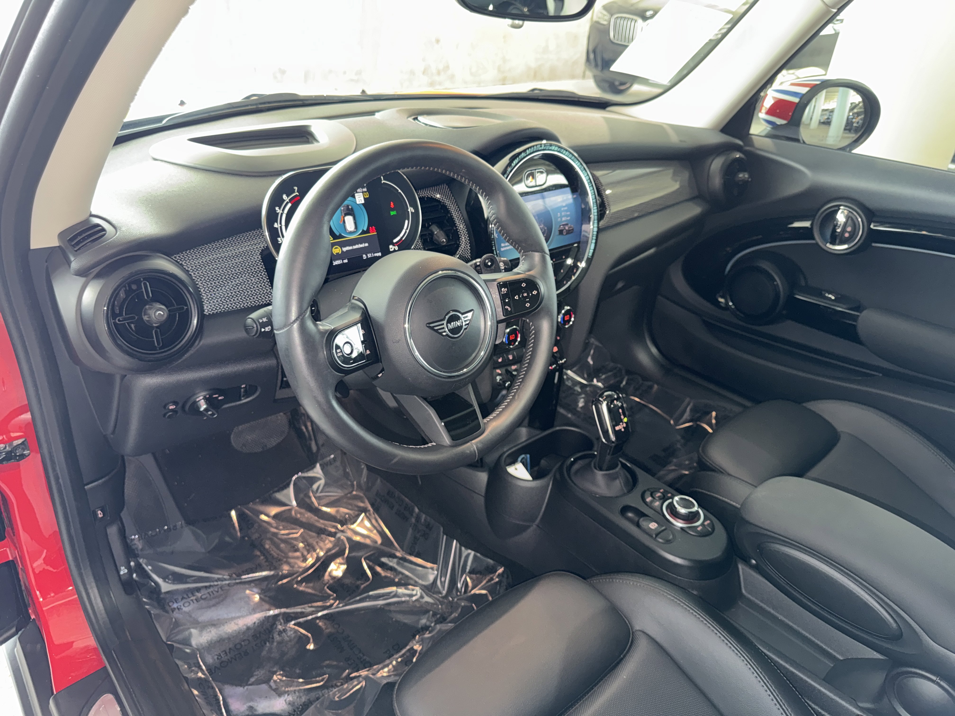2022 Mini Cooper 2 Door Hardtop S photo 2