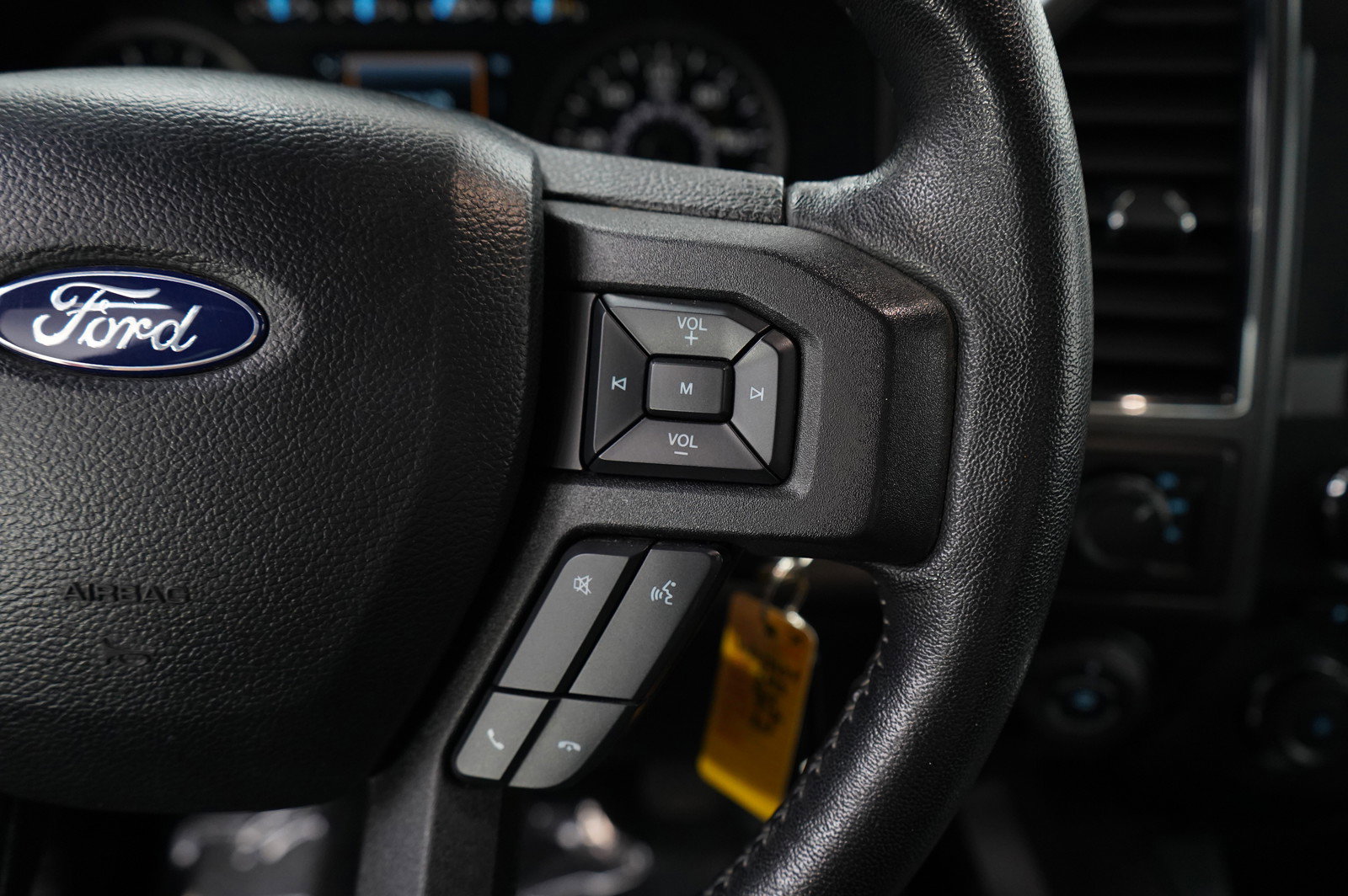 2018 Ford F-150 XLT photo 19