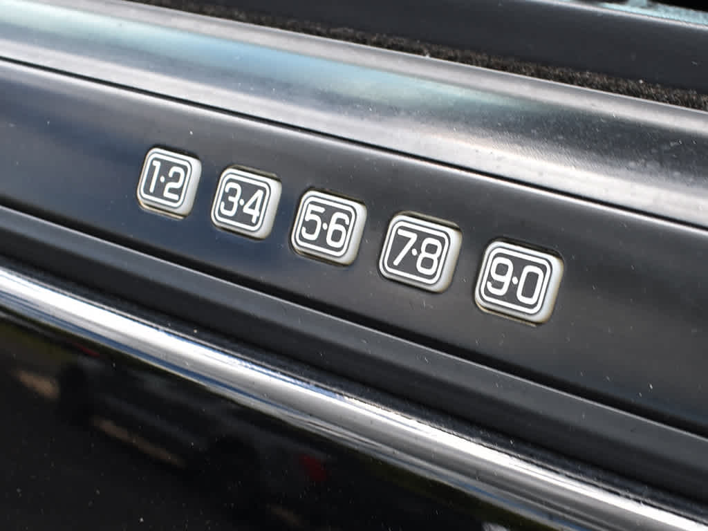 2017 Ford Expedition EL Limited photo 17