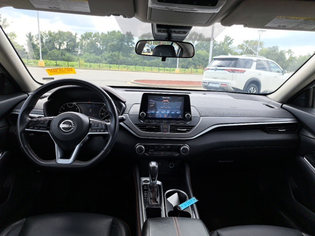 2024 Nissan Altima 2.5 SR photo 25