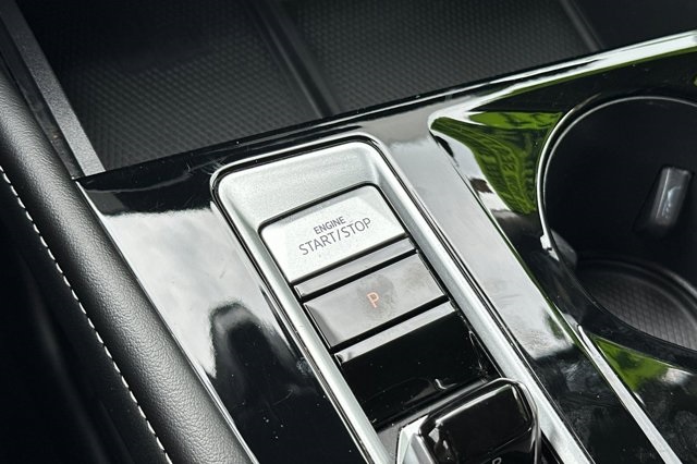 2024 Volkswagen Atlas SE Technology photo 22