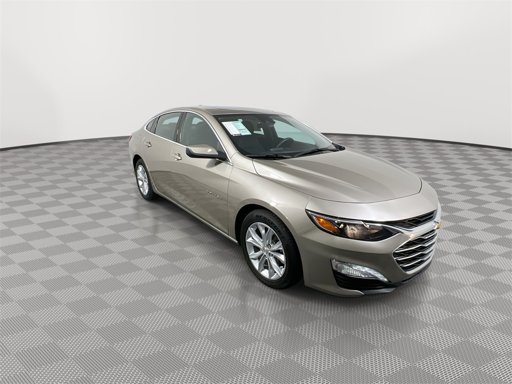 Used 2023 Chevrolet Malibu 1LT with VIN 1G1ZD5ST1PF165782 for sale in Greenacres, FL