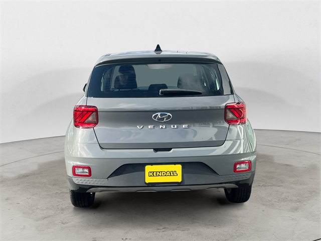 2022 Hyundai Venue SE photo 4