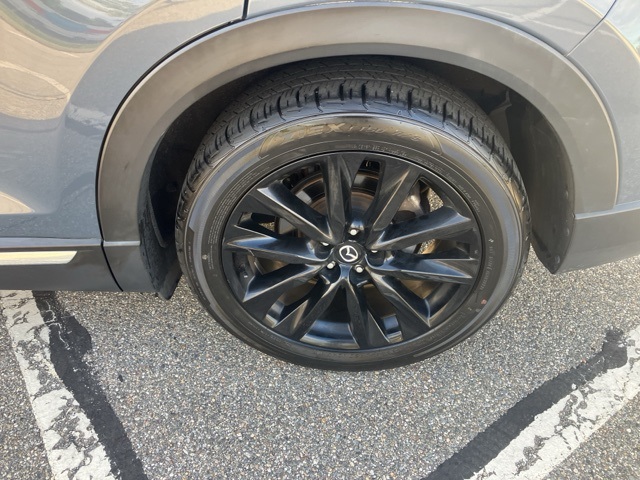 2023 Mazda CX-9 Carbon photo 10
