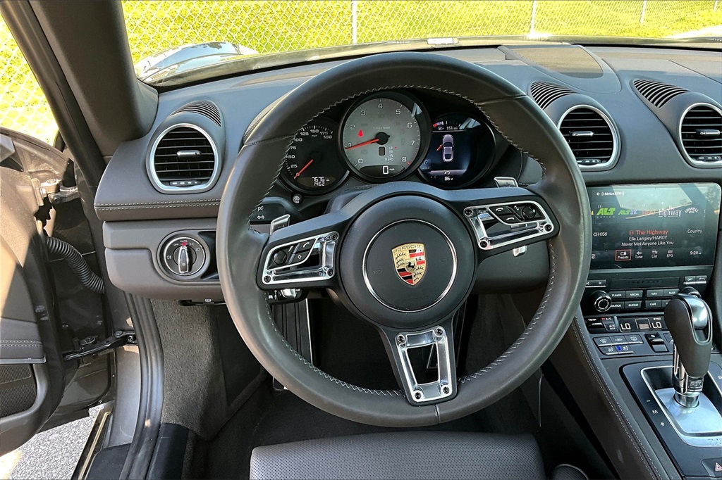 2025 Porsche Cayman S photo 8