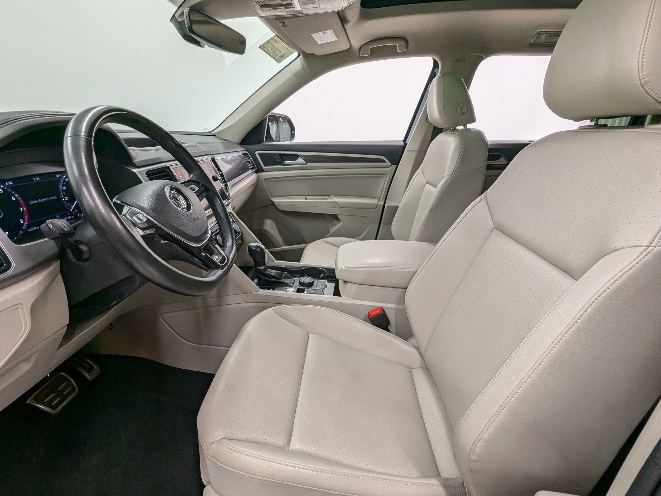 2019 Volkswagen Atlas V6 SEL R-Line photo 4