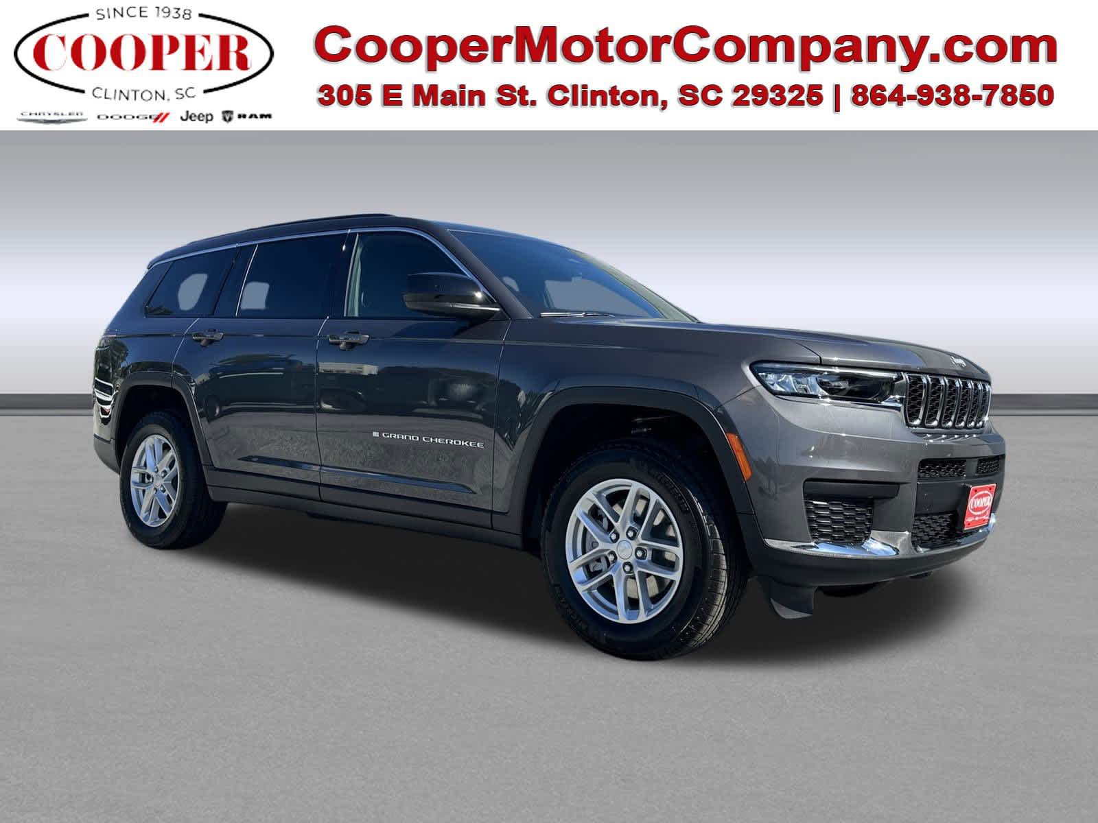 2025 Jeep Grand Cherokee L Laredo's photo