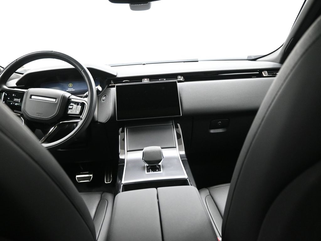 2024 Land Rover Range Rover Velar SE photo 12