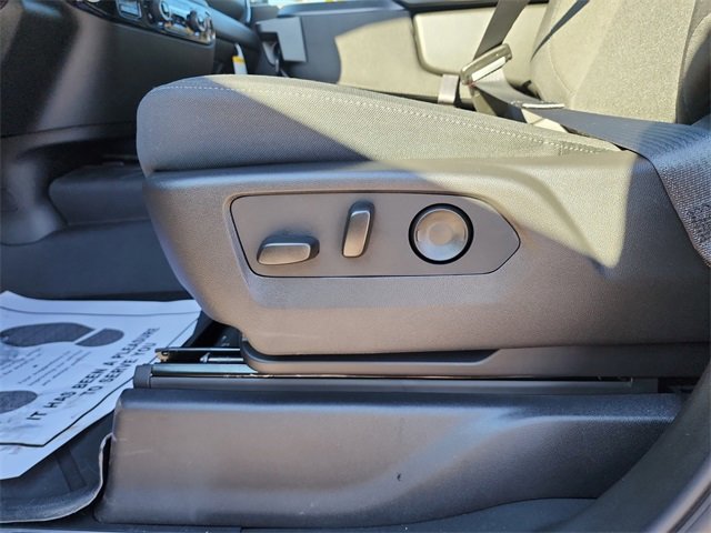 2026 Chevrolet Silverado 3500HD LT photo 14