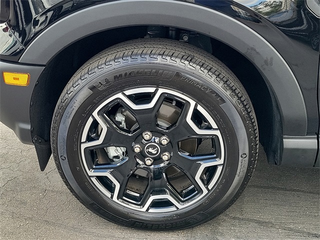 2025 Ford Bronco Sport Outer Banks photo 23