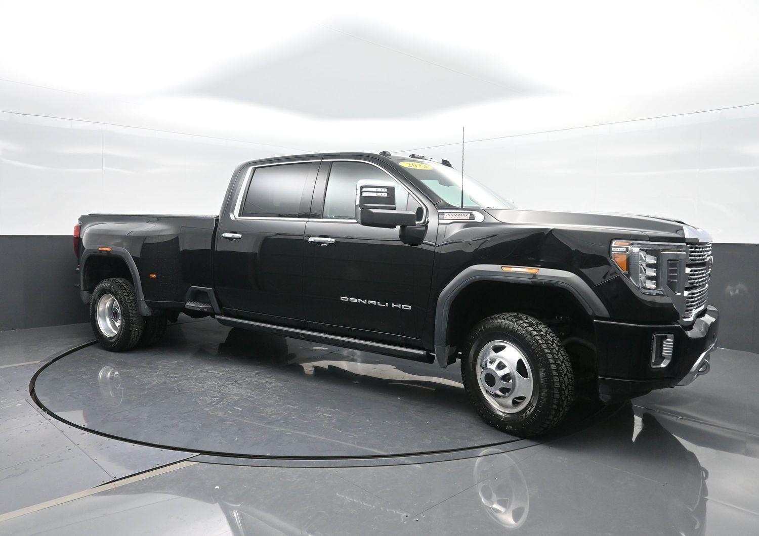 2023 Gmc Sierra 3500 HD Denali photo 4