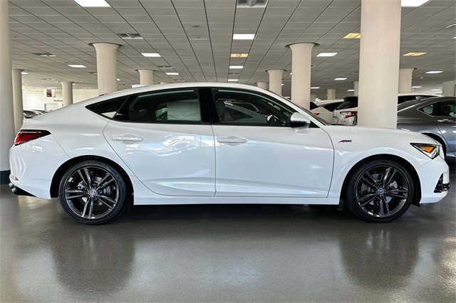 2025 Acura Integra A-Spec photo 3