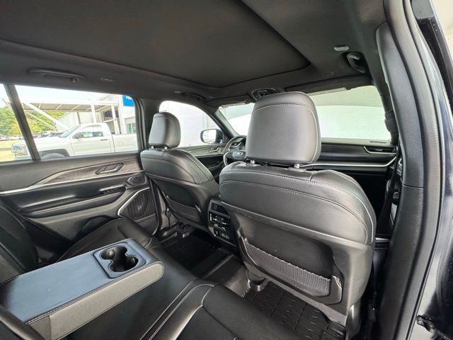 2024 Jeep Grand Cherokee Limited photo 23