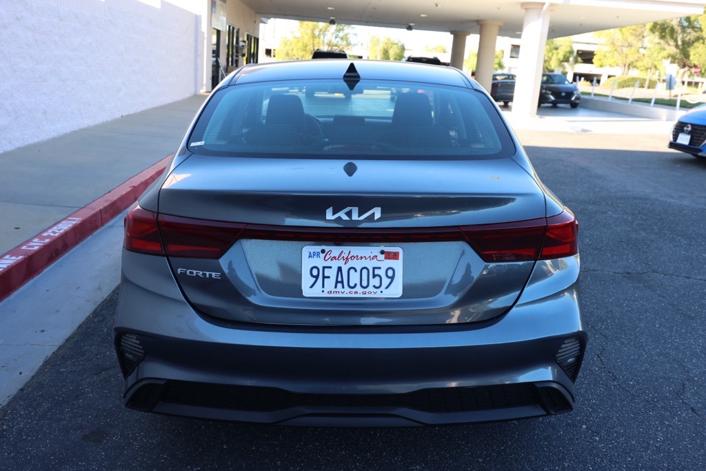 2023 Kia Forte LXS photo 4