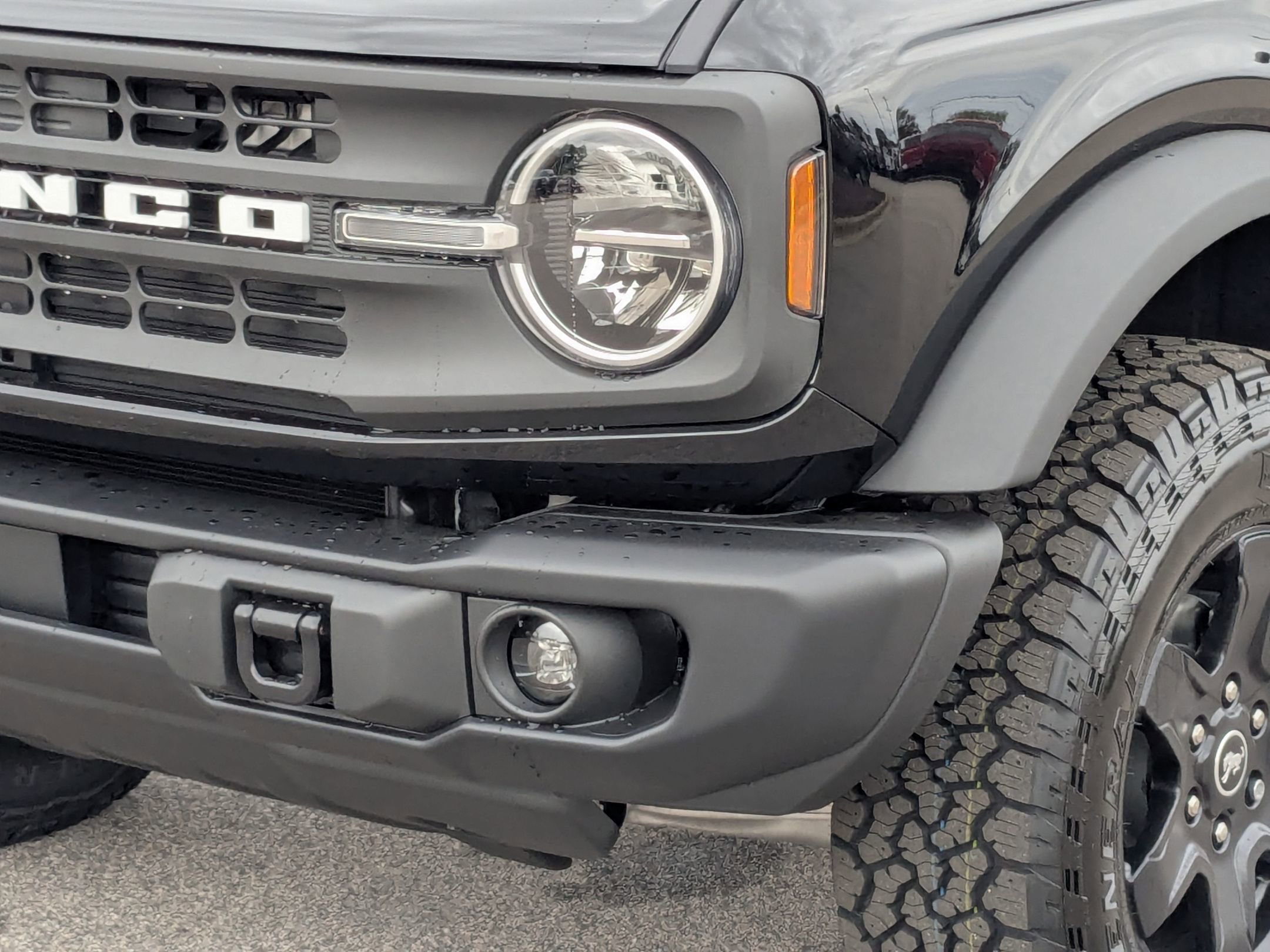 2025 Ford Bronco Big Bend photo 2