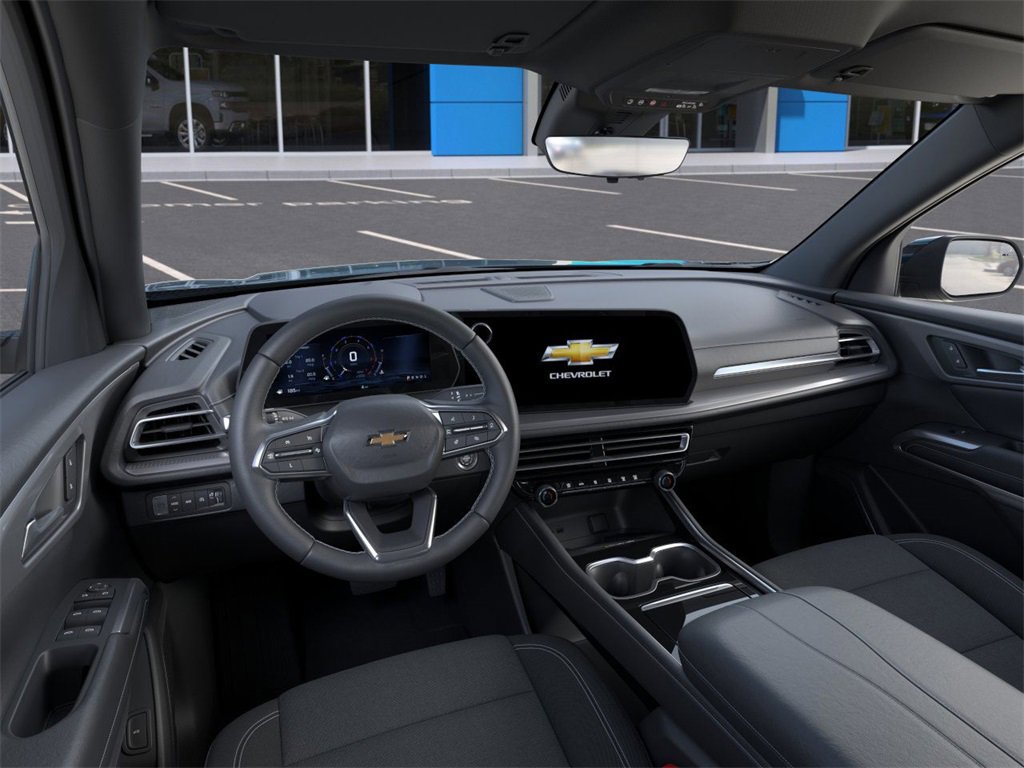 2026 Chevrolet Traverse photo 14