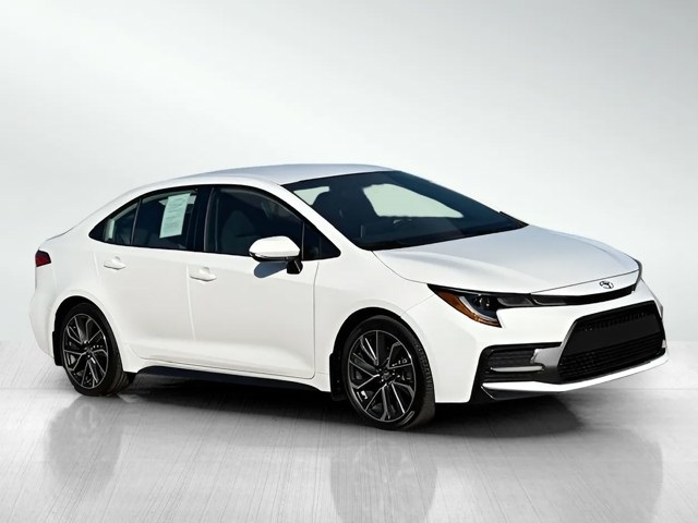 2021 Toyota Corolla SE photo 3