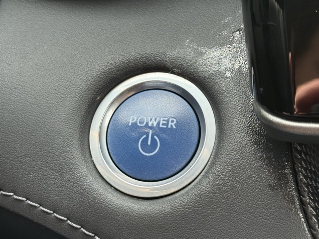 2021 Toyota Highlander Hybrid Limited photo 34