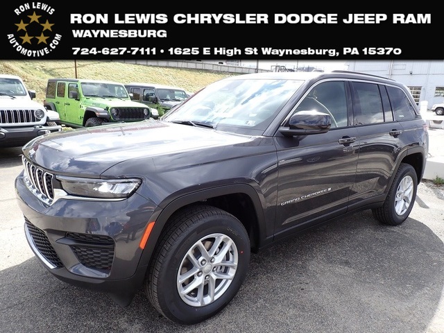 2025 Jeep Grand Cherokee Laredo's photo