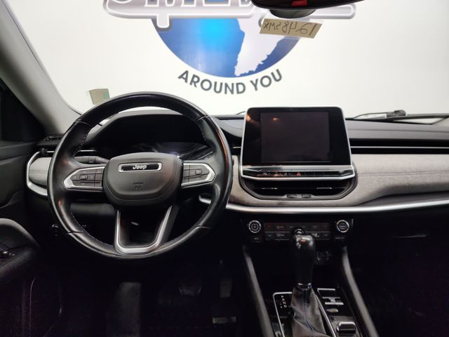2022 Jeep Compass Latitude photo 15