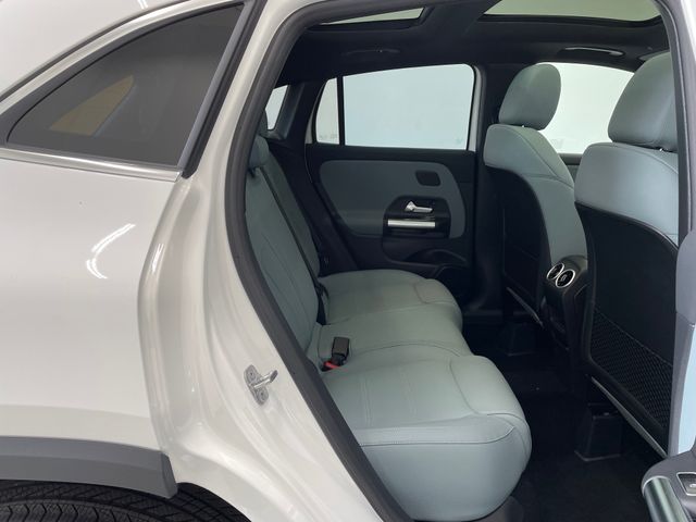 2026 Mercedes Benz GLA 250 photo 19