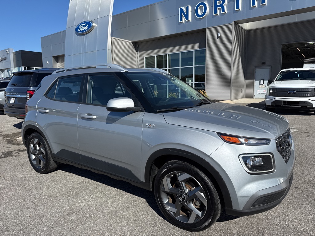 Used 2021 Hyundai Venue SEL with VIN KMHRC8A36MU127707 for sale in Arab, AL