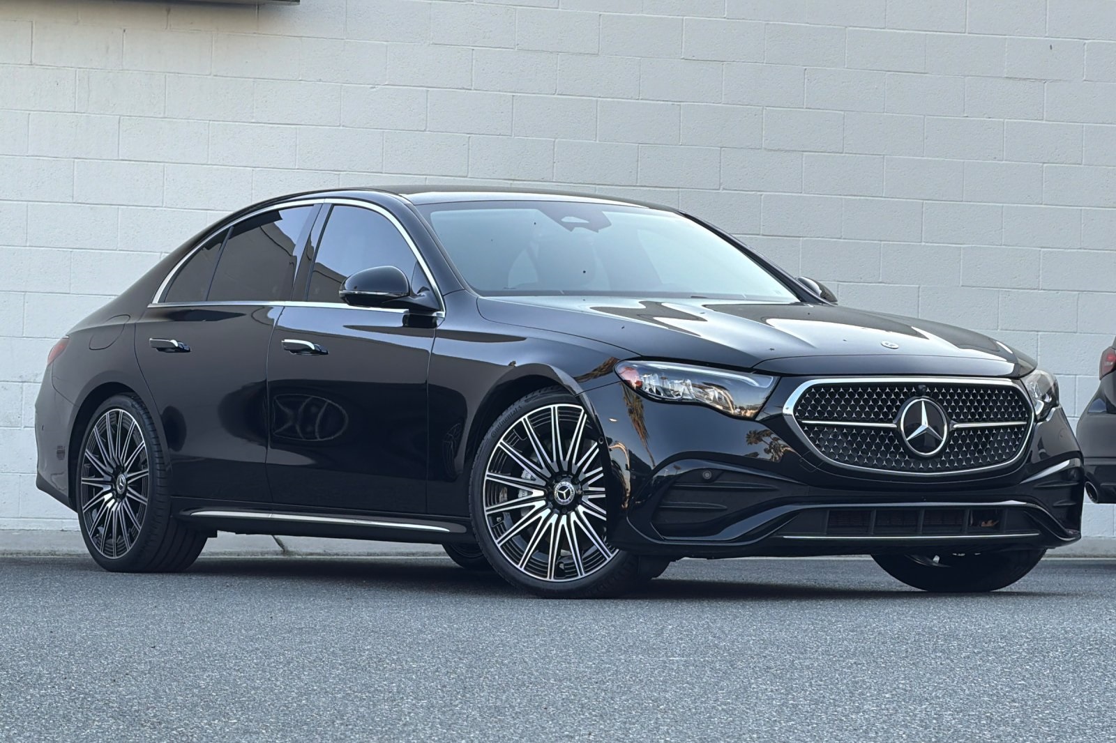 2024 Mercedes Benz E 450 4MATIC photo 2