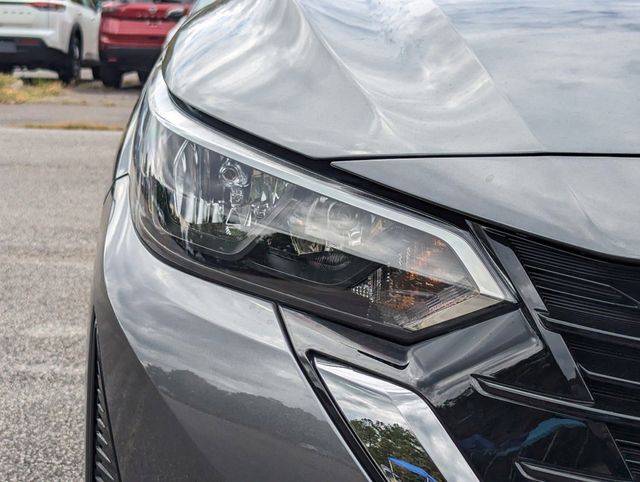 2025 Nissan Sentra S photo 9