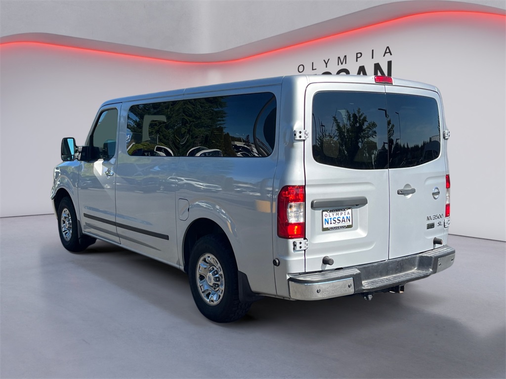 2016 Nissan NV3500 photo 3