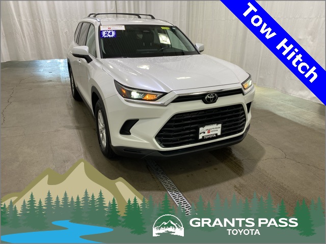 2024 Toyota Grand Highlander XLE's photo