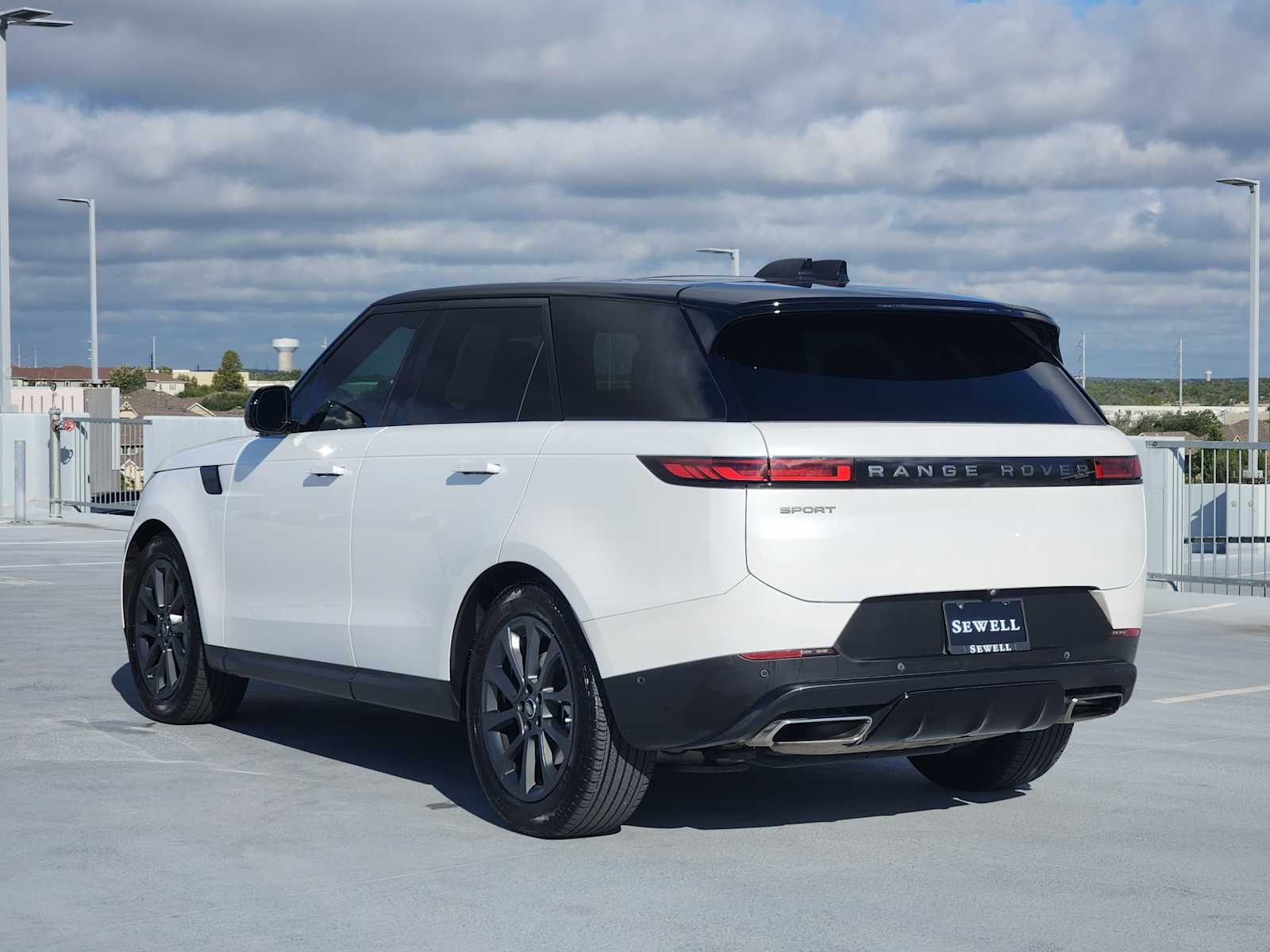 2024 Land Rover Range Rover Sport SE photo 7
