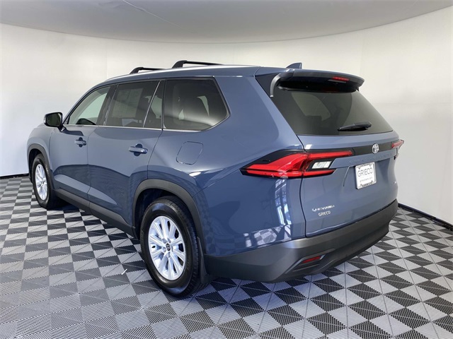 2024 Toyota Highlander Hybrid XLE photo 5