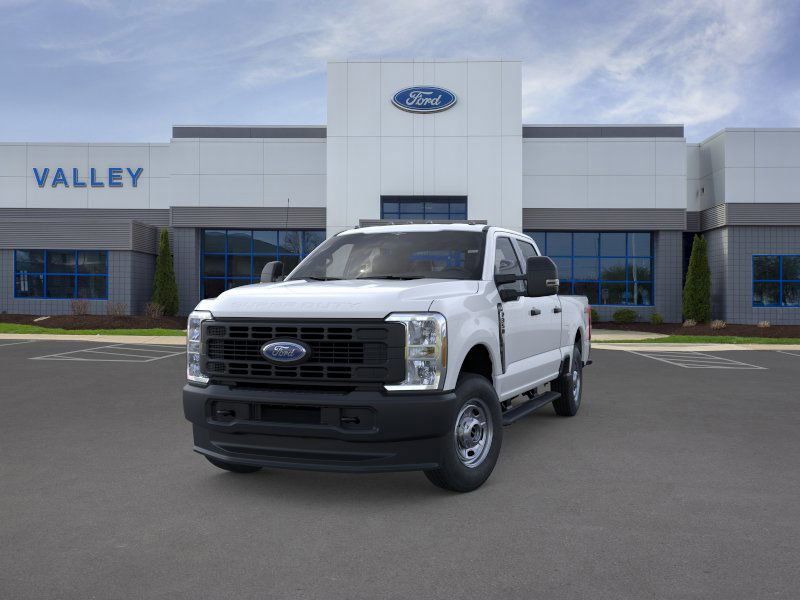 2026 Ford F-350 XL photo 3