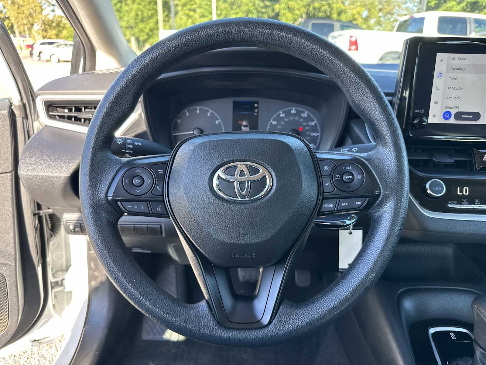 2023 Toyota Corolla LE photo 26