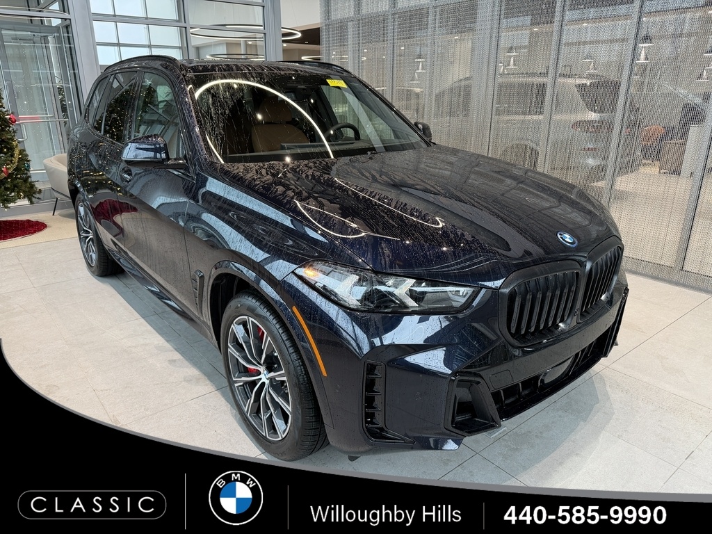 2026 BMW X5 50e's photo