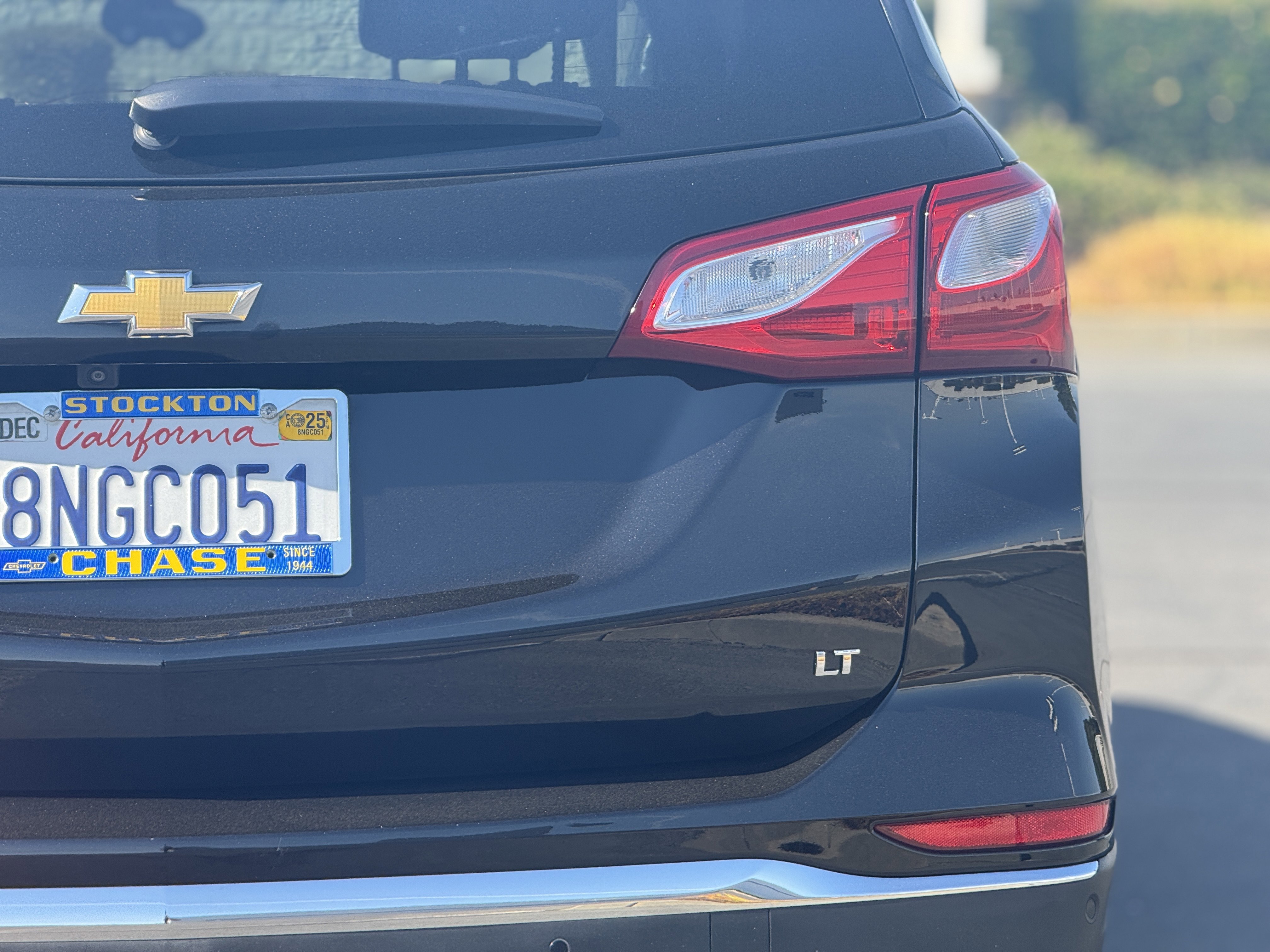 2020 Chevrolet Equinox LT photo 3