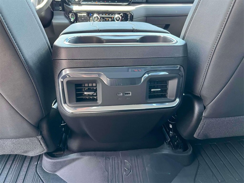 2026 Gmc Sierra 1500 SLT photo 15