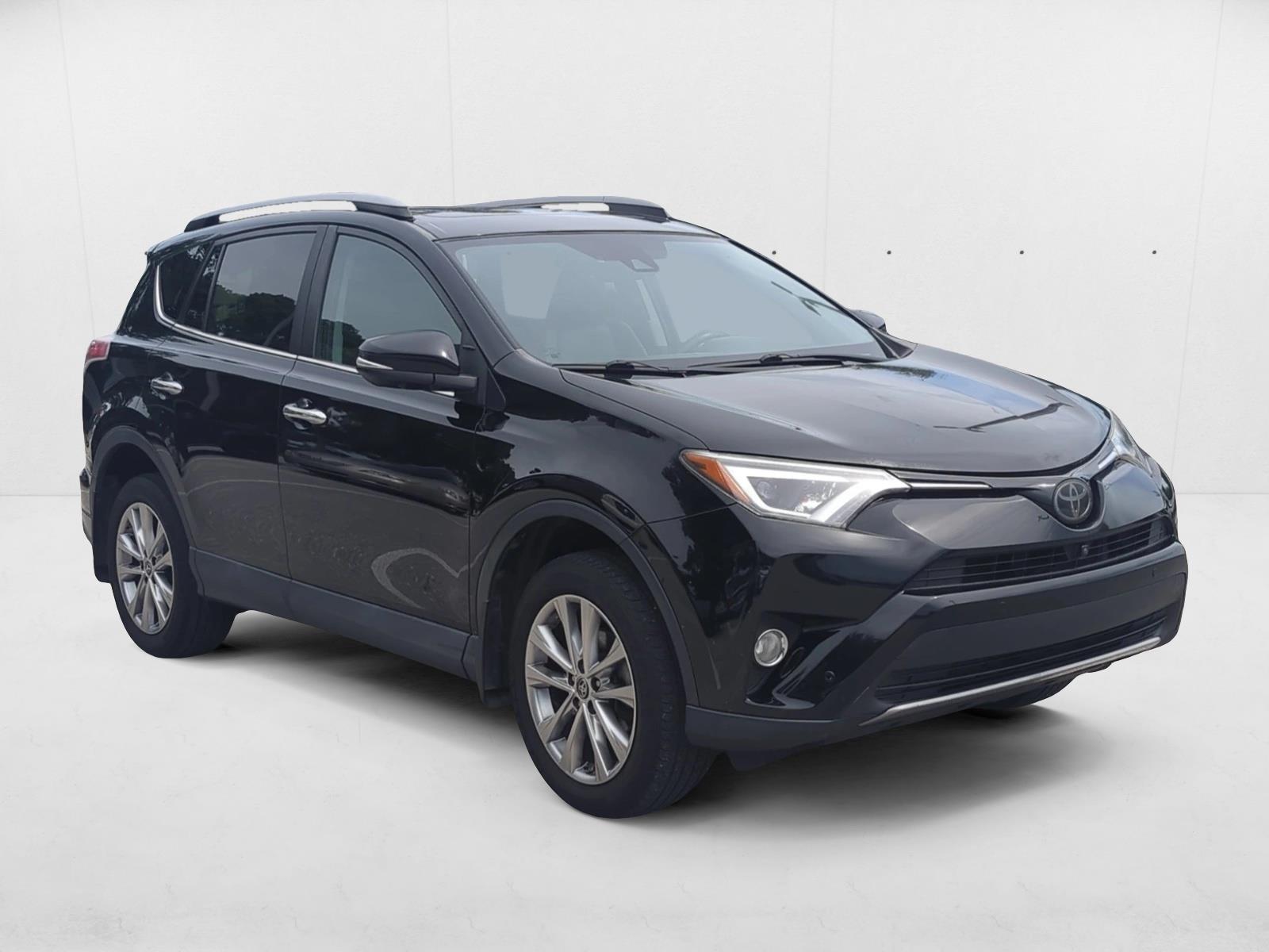 2017 Toyota RAV4 Limited photo 3
