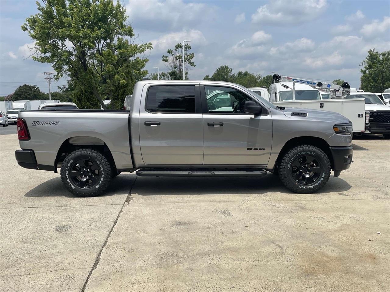 2025 Ram 1500 Warlock photo 6