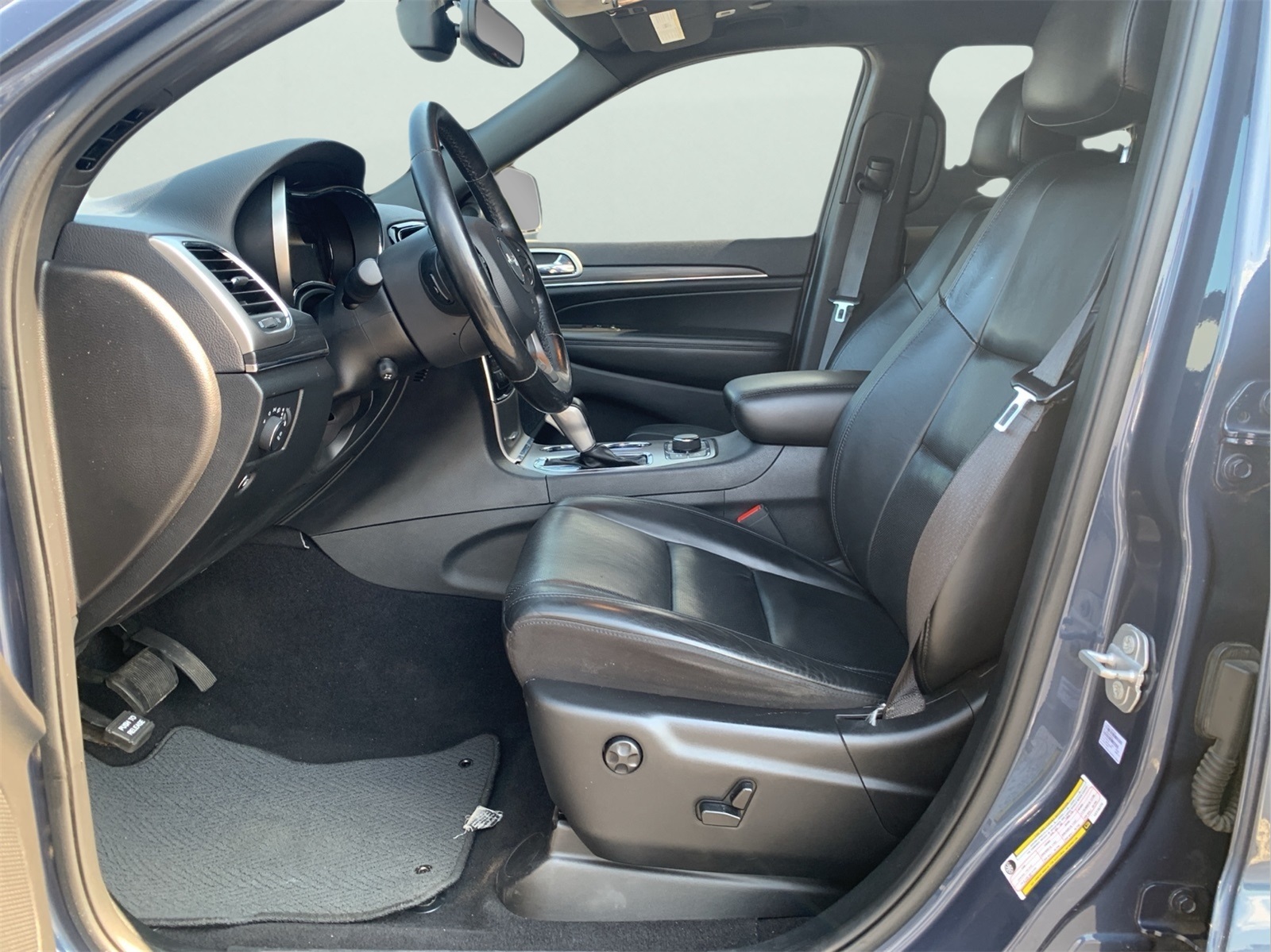 2020 Jeep Grand Cherokee Limited photo 13