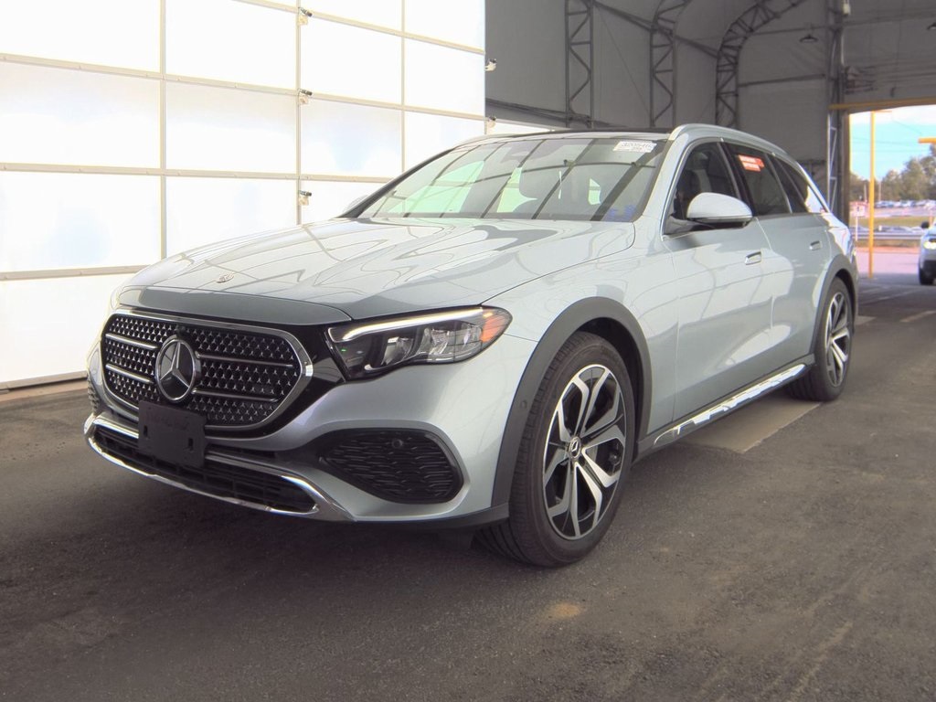 2025 Mercedes-Benz E-Class E450 All-Terrain's photo