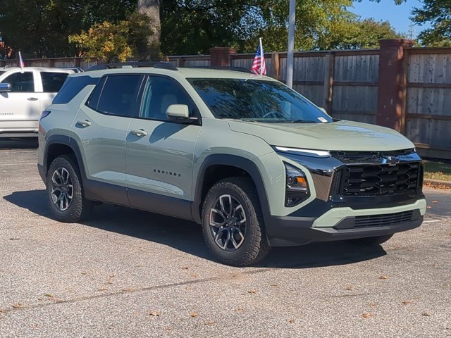 2026 Chevrolet Equinox ACTIV photo 2