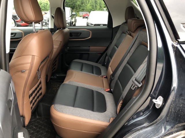 2023 Ford Bronco Sport Outer Banks photo 10