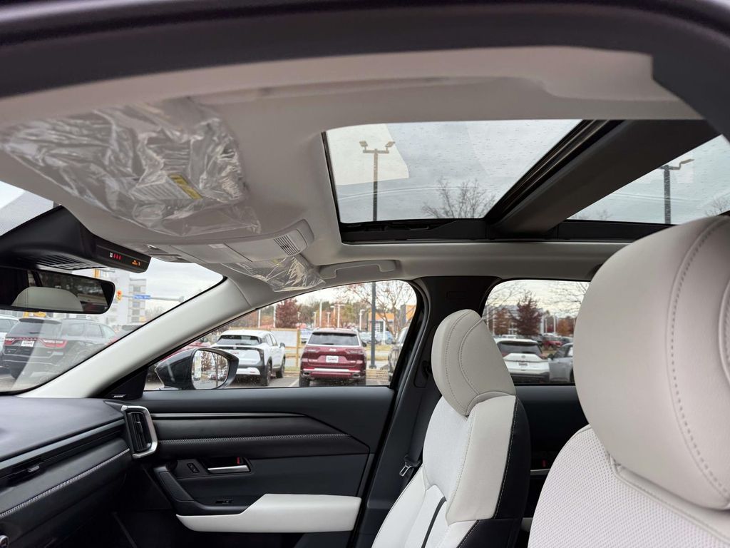 2026 Mazda CX-50 2.5 Turbo photo 4