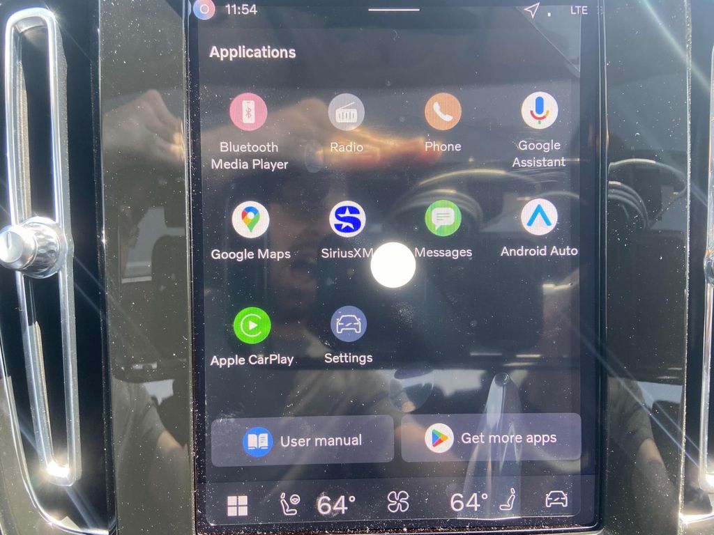 2026 Volvo XC40 AWD Plus photo 10